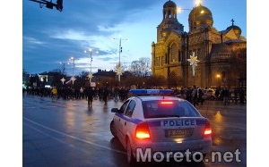 Новый год в Варне охраняют 120 полицейских
