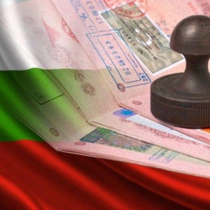 Болгария может ввести электронные визы для россиян