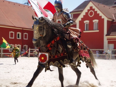 Рыцарские турниры в чешском замке Детенице