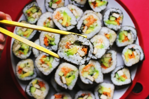 Vegetarian-rolls-maki-sushi-and-norimaki-photo-1.jpg