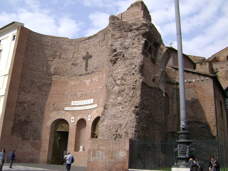 Базилика Санта Мария дельи Анджели (Santa Maria degli Angeli e dei Martiri)