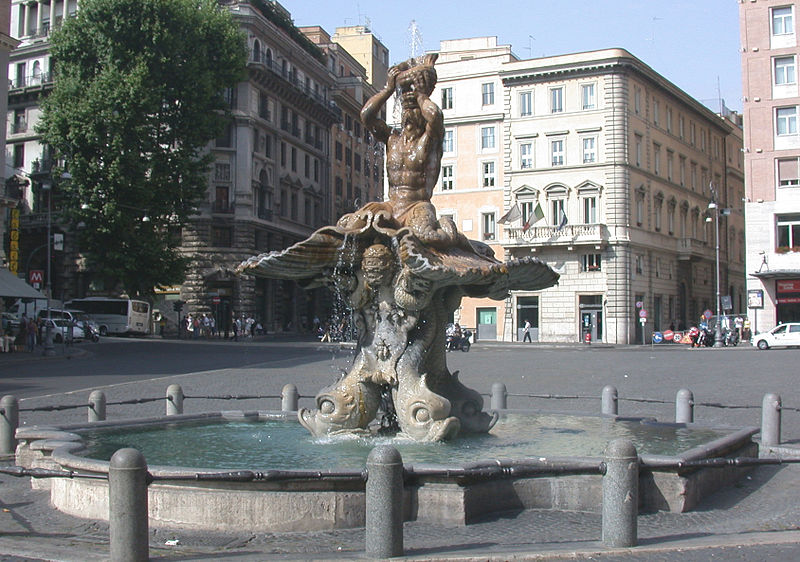 Фонтан Тритон (Fontana del Tritone)