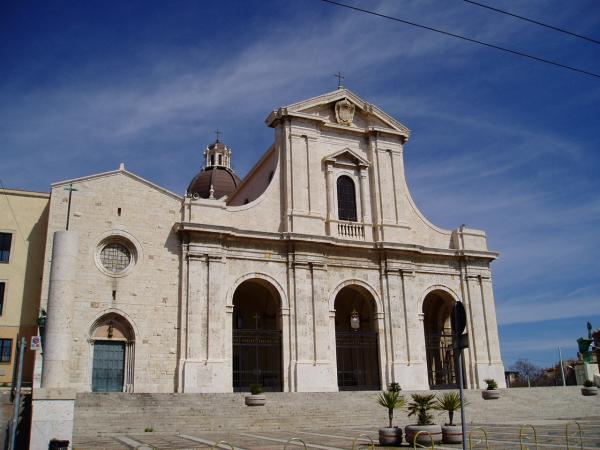 Святилище и базилика Богоматери в Бонариа (Santuario e Basilica di Nostra Signora di Bonaria)