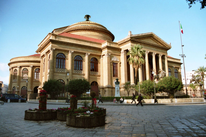Театр Массимо в Палермо (Teatro Massimo Vittorio Emanuele)
