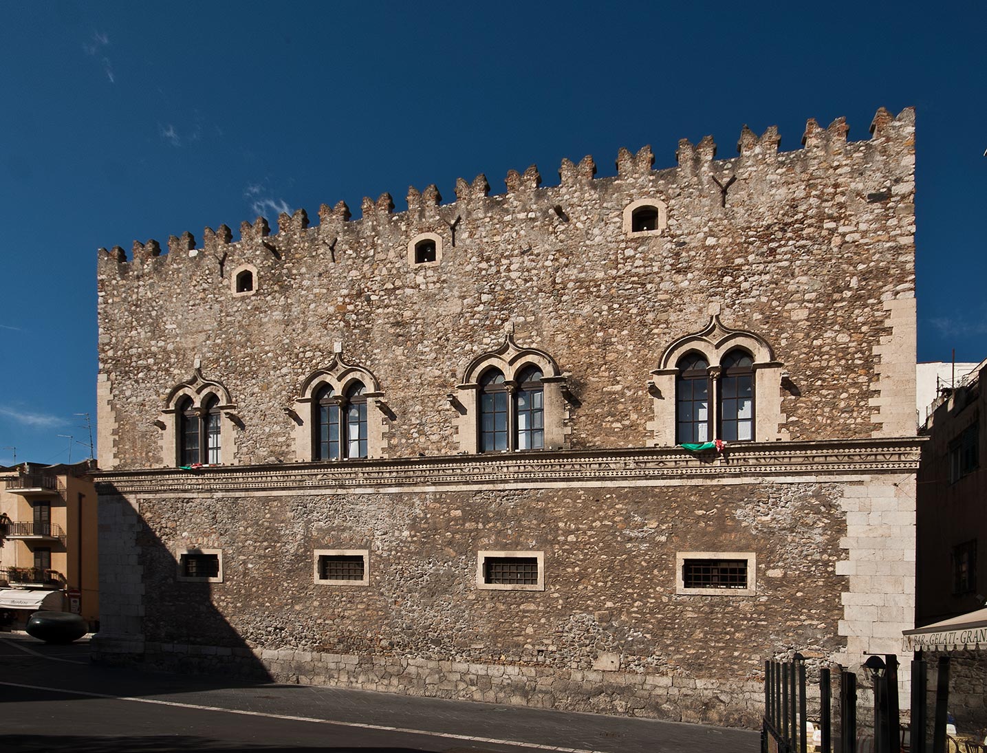 Дворец Корвайя в Таормине (Palazzo Corvaja)