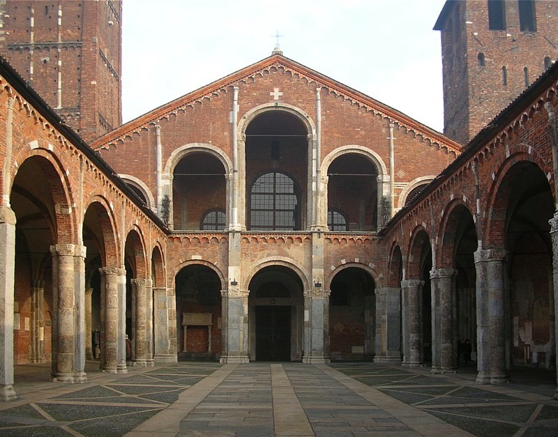 Базилика святого Амвросия (Basilica di Sant'Ambrogio)